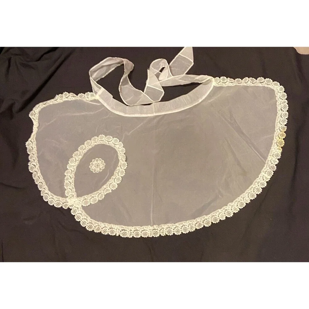 #5735 Womens Sheer Bride VTG White Lace Half Hostess Apron.